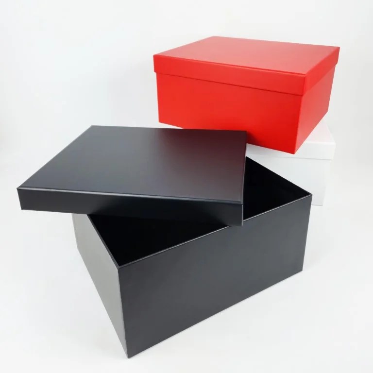 Top Bottom Rigid Box – 3 Colors – 22L x 26.9W x 13H cm — Top Bottom Rigid Box – 3 Colors – 22L x 26.9W x 13H cm — ready-made or custom-branded with your logo, delivered across Dubai & the UAE.