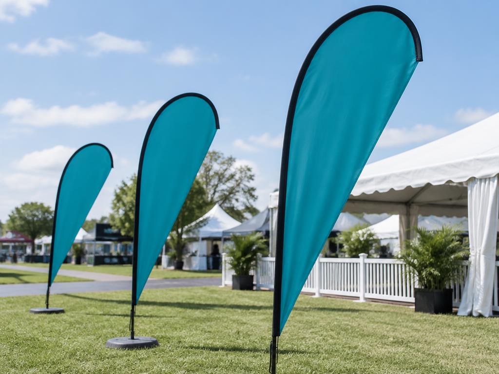 Teardrop Flag Large — Teardrop Flag Large in Dubai — large teardrop flag whose taut shape keeps your message readable even in strong breeze.